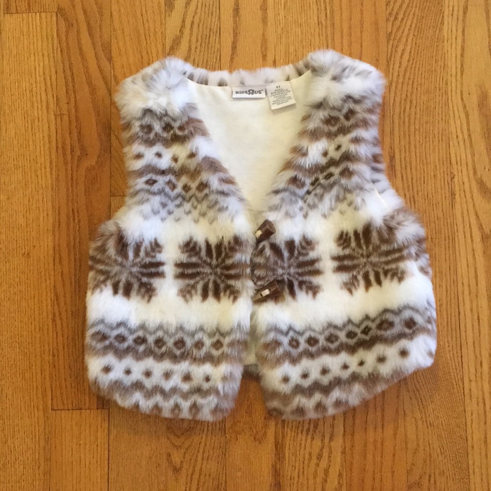 Kids R UsFaux Fur Vest, 4T